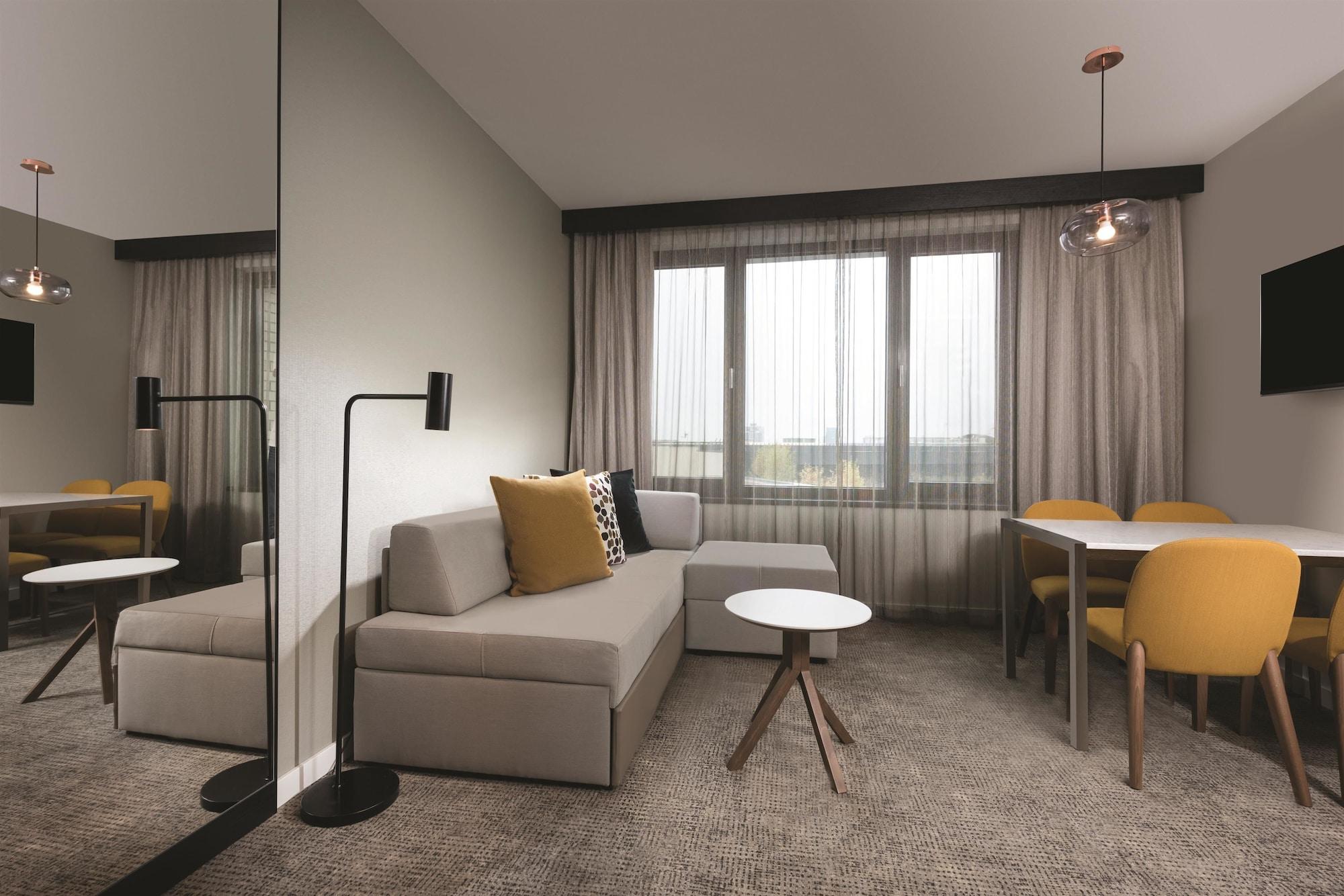 Adina Apartment Hotel Frankfurt Westend Франкфурт-на-Майне Экстерьер фото
